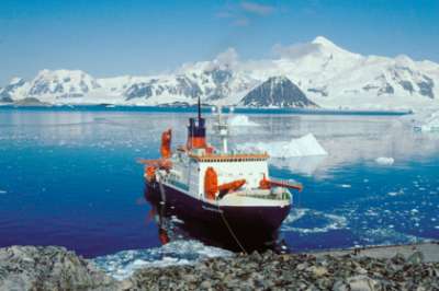 Международная научная экспедиция изучит климат Арктики с ледокола