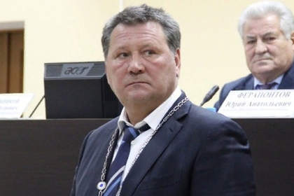Власти прокомментировали сообщения о самоубийстве российского мэра