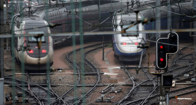 Забастовка железнодорожников привела к пробкам во Франции
