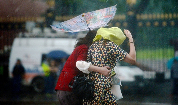 <br />
Погода в Японии: 20 тысяч человек эвакуировали из-за ливней<br />
